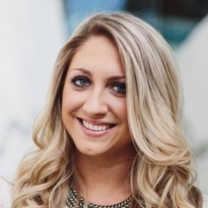 Meet your Posher, Nicole